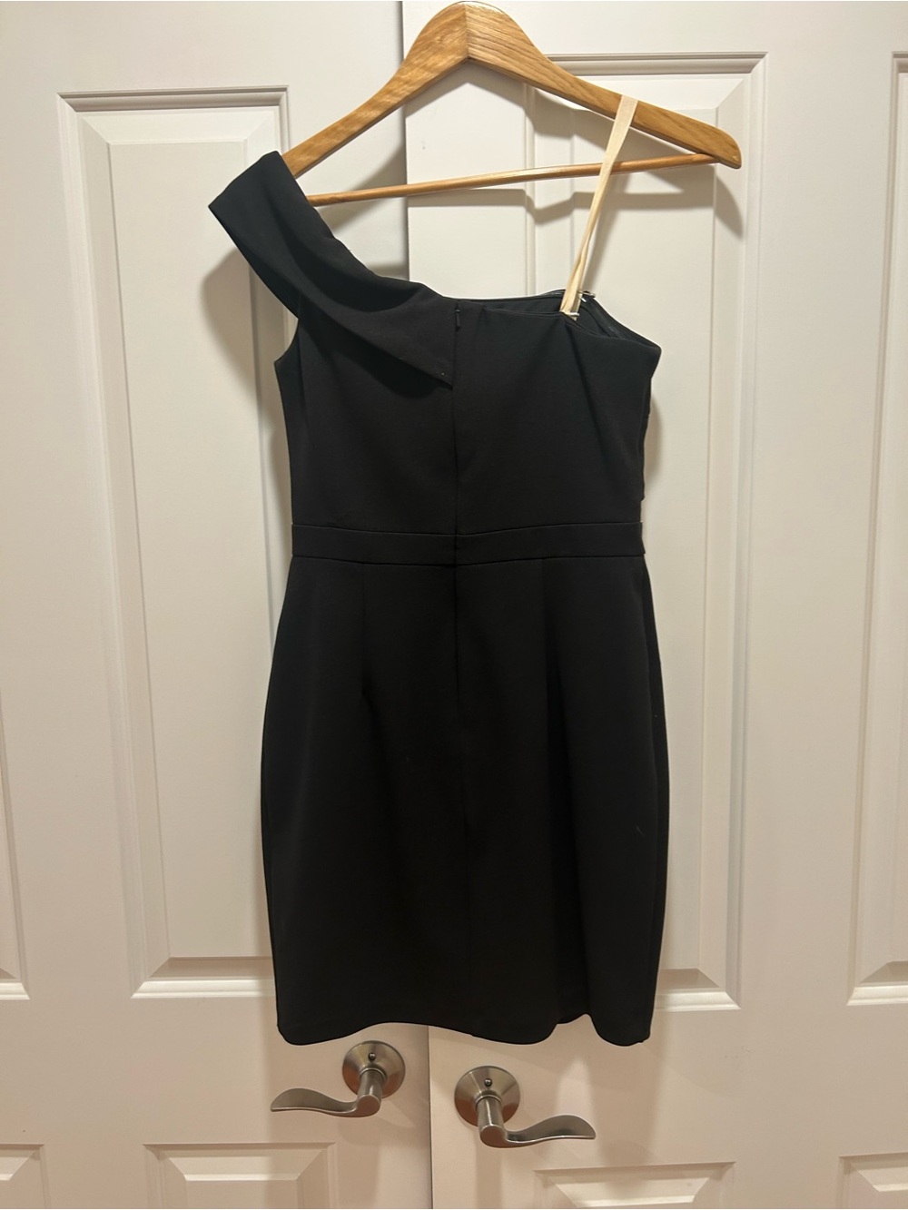 Aqua Formal Bloomingdale’s Black One-Shoulder Cocktail Dress
